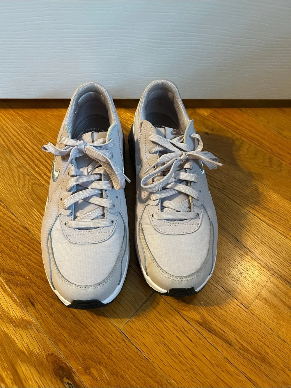 Nike Women's Gray and Mauve Athletic Sneakers - AirMax Trainer
